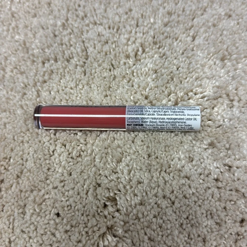 Honest Beauty Hydrating Liquid Lipstick Hyaluronic Acid + Avocado Oil: Happiness